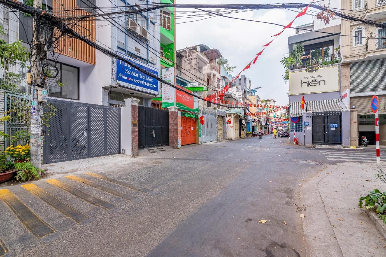 Cozrum Homes Aurora House Thành Pho Ho Chí Minh Esterno foto